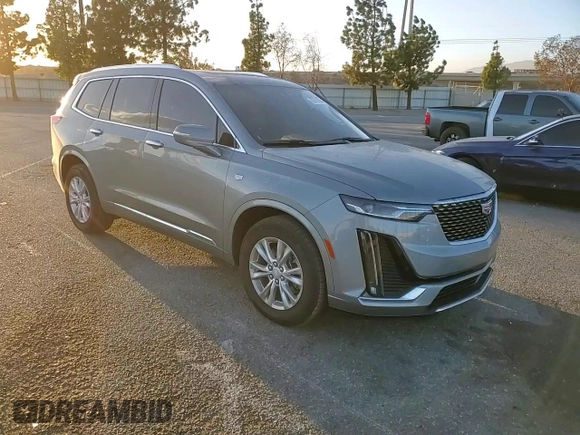 2024 Cadillac XT6 FWD Luxury with VIN 1GYKPAR40RZ744121, listed as a Copart auction lot 86413604 with 7,527 mi miles and Salvage Title. Bid and sale history available at carsss.com. Image 12.