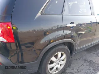 2012 Kia Sorento LX with VIN 5XYKTDA60CG249102, listed as a IAAI auction lot 41917579 with 248,503 mi miles. Bid and sale history available at carsss.com. Image 12.