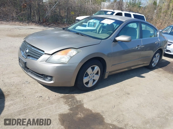 2008 Nissan Altima 2.5 S with VIN 1N4AL21E28C129424, listed as a IAAI auction lot 41967867 with 67,743 mi miles. Bid and sale history available at carsss.com. Image 2.