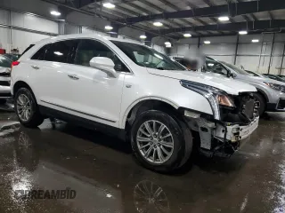 2017 Cadillac XT5 Luxury AWD z VIN 1GYKNDRSXHZ286169, wystawiony jako Copart lot #56516535 z przebiegiem 132 301 mil mil oraz Szkoda całkowita • Salvage title. Historia ofert i sprzedaży dostępna na DreamBid. Obrazek 4.