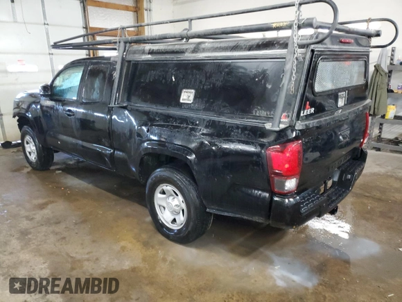 2023 Toyota Tacoma SR z VIN 3TYRZ5CN0PT032427, wystawiony jako Copart lot #87620985 z przebiegiem 32 010 mil mil oraz Szkoda całkowita • Salvage title. Historia ofert i sprzedaży dostępna na DreamBid. Obrazek 2.