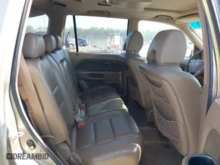 2006 Honda Pilot EX-L with RES with VIN 2HKYF186X6H525613, listed as a IAAI auction lot 42077659 with 171,124 mi miles. Bid and sale history available at carsss.com. Image 8.