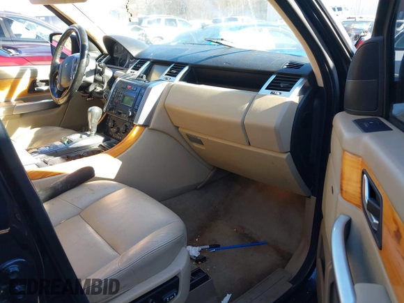 2009 Land Rover Range Rover Sport HSE with VIN SALSK254X9A206629, listed as a IAAI auction lot 41608448 with 207,322 mi miles. Bid and sale history available at carsss.com. Image 5.
