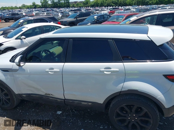 2015 Land Rover Range Rover Evoque Pure Premium z VIN SALVR2BG2FH075464, wystawiony jako IAAI lot #42268278 z przebiegiem 135 426 mil mil oraz . Historia ofert i sprzedaży dostępna na DreamBid. Obrazek 15.