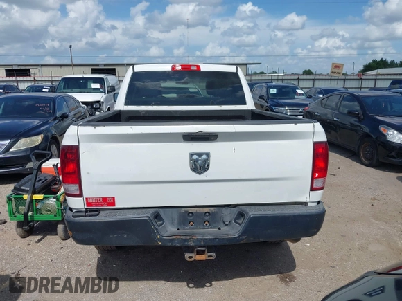 2015 Ram 2500 Tradesman z VIN 3C6TR4CT4FG556775, wystawiony jako IAAI lot #42531595 z przebiegiem 109 195 mil mil oraz . Historia ofert i sprzedaży dostępna na DreamBid. Obrazek 16.