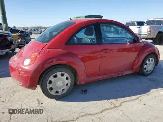 2010 Volkswagen New Beetle Coupe with VIN 3VWPW3AG5AM013073, listed as a Copart auction lot 89181275 with 94,151 mi miles and Salvage Title. Bid and sale history available at carsss.com. Image 3.