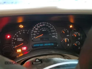 2005 Chevrolet Tahoe LT with VIN 1GNEC13T45R224004, listed as a Copart auction lot 73709734 with 291,156 mi miles and Salvage Title. Bid and sale history available at carsss.com. Image 9.