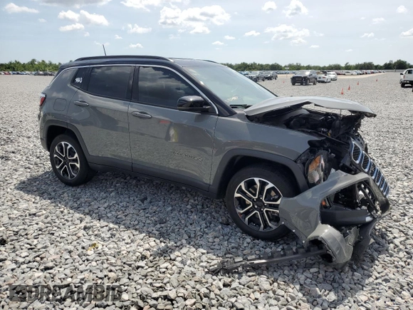 2024 Jeep Compass Limited z VIN 3C4NJDCN6RT579853, wystawiony jako Copart lot #57946295 z przebiegiem 3 978 mil mil oraz Nie do naprawy • Non repairable. Historia ofert i sprzedaży dostępna na DreamBid. Obrazek 4.