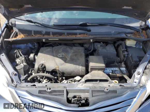 2017 Toyota Sienna LE Auto Access Seat with VIN 5TDKZ3DC5HS782583, listed as a Copart auction lot 60624395 with 171,311 mi miles and Salvage title. Bid and sale history available at DreamBid. Image 12.