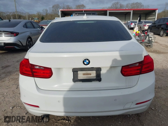 2015 BMW 3 Series 320i with VIN WBA3B1G56FNT64298, listed as a IAAI auction lot 41695116 with 125,926 mi miles. Bid and sale history available at carsss.com. Image 16.