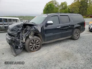 2008 Chevrolet Suburban LT w/2LT with VIN 3GNFK16318G134655, listed as a Copart auction lot 52225855 with 298,925 mi miles and Salvage Title. Bid and sale history available at carsss.com. Image 1.