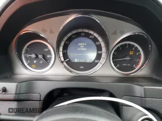 2009 Mercedes-Benz C 300 Sport with VIN WDDGF54X49R058533, listed as a Copart auction lot 48372405 with 117,807 mi miles and Salvage Title. Bid and sale history available at DreamBid. Image 9.