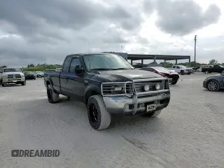 2001 Ford Super Duty F-250 XL with VIN 1FTNX21L91EC07772, listed as a Copart auction lot 45503435 with 0 mi miles and Salvage Title. Bid and sale history available at carsss.com. Image 11.