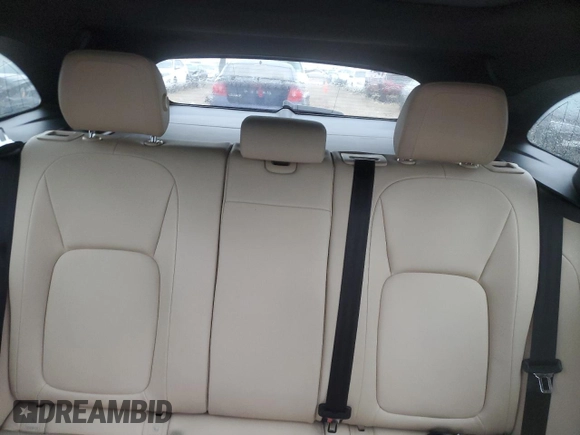 2018 Jaguar F-Pace 20d Premium with VIN SADCJ2FN5JA258135, listed as a Copart auction lot 51066355 with 133,215 mi miles and Clean title. Bid and sale history available at DreamBid. Image 10.