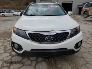 2013 Kia Sorento EX with VIN 5XYKUDA27DG356207, listed as a Copart auction lot 47642815 with 196,098 mi miles and Salvage Title. Bid and sale history available at carsss.com. Image 5.