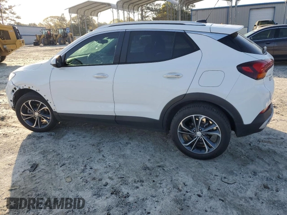 2022 Buick Encore GX Select с VIN KL4MMDS24NB103102, выставлен на аукционе Copart как лот 51200985 с пробегом 60 254 миль миль и Списание • Salvage title. История ставок и продаж доступна на DreamBid. Изображение 2.