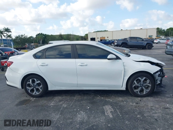 2021 Kia Forte FE with VIN 3KPF24AD7ME349327, listed as a IAAI auction lot 42166949 with 71,217 mi miles and . Bid and sale history available at DreamBid. Image 14.