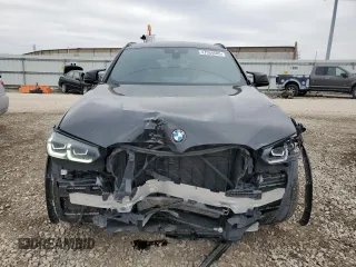 2022 BMW X4 M z VIN 5YM23EC00N9K92218, wystawiony jako Copart lot #47554585 z przebiegiem 33 464 mil mil oraz Szkoda całkowita • Salvage title. Historia ofert i sprzedaży dostępna na DreamBid. Obrazek 5.