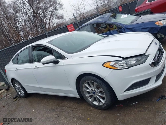 2017 Ford Fusion SE with VIN 3FA6P0H75HR359448, listed as a IAAI auction lot 41714547 with 111,254 mi miles. Bid and sale history available at carsss.com. Image 13.
