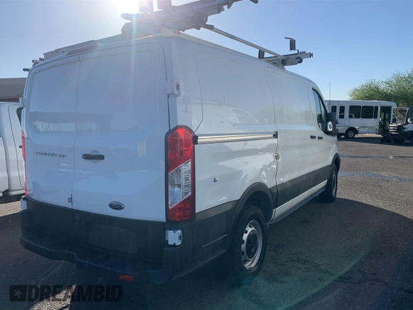 2019 Ford Transit z VIN 1FTYR1YG1KKB57785, wystawiony jako IAAI lot #42888449 z przebiegiem 39 580 mil mil oraz . Historia ofert i sprzedaży dostępna na DreamBid. Obrazek 12.