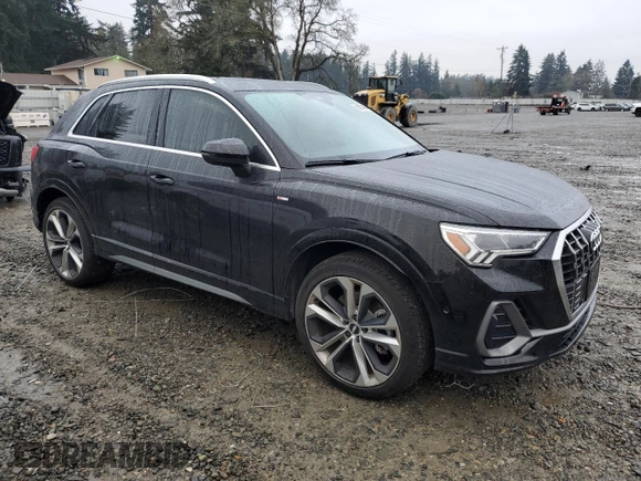 2020 Audi Q3 S line Prestige with VIN WA1FECF35L1122408, listed as a Copart auction lot 82124404 with 29,350 mi miles and Salvage Title. Bid and sale history available at carsss.com. Image 4.