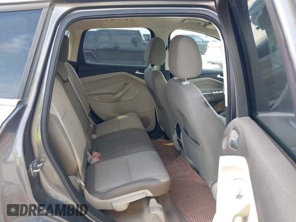 2013 Ford Escape SE with VIN 1FMCU0GXXDUD85470, listed as a IAAI auction lot 42142774 with 145,391 mi miles. Bid and sale history available at carsss.com. Image 8.