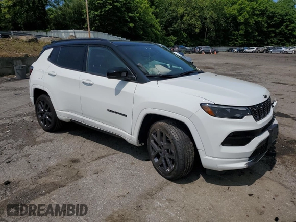 2024 Jeep Compass Limited с VIN 3C4NJDCN8RT146213, выставлен на аукционе Copart как лот 58739705 с пробегом 3 887 миль миль и Списание • Salvage title. История ставок и продаж доступна на DreamBid. Изображение 4.