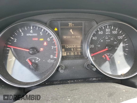 2015 Nissan Rogue S z VIN JN8AS5MVXFW764790, wystawiony jako Copart lot #51984045 z przebiegiem 126 664 mil mil oraz Tytuł czysty. Historia ofert i sprzedaży dostępna na DreamBid. Obrazek 9.