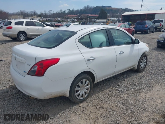 2012 Nissan Versa SL with VIN 3N1CN7AP6CL875631, listed as a IAAI auction lot 41800598 with 272,778 mi miles. Bid and sale history available at carsss.com. Image 4.