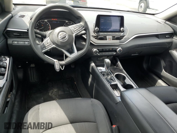 2021 Nissan Altima SV z VIN 1N4BL4DV4MN420372, wystawiony jako Copart lot #54734995 z przebiegiem 98 282 mil mil oraz Szkoda całkowita • Salvage title. Historia ofert i sprzedaży dostępna na DreamBid. Obrazek 8.