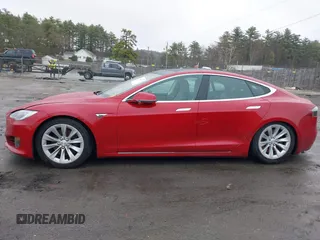 2016 Tesla Model S 90D with VIN 5YJSA1E28GF150889, listed as a IAAI auction lot 41958931 with 24,090 mi miles and . Bid and sale history available at DreamBid. Image 14.