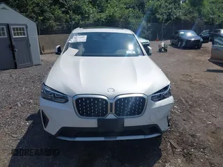 2024 BMW X4 xDrive30i with VIN 5UX33DT02R9W73855, listed as a IAAI auction lot 42712082 with 30,654 mi miles and . Bid and sale history available at DreamBid. Image 12.
