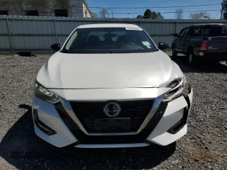 2021 Nissan Sentra SR z VIN 3N1AB8DV1MY232530, wystawiony jako Copart lot #54959545 z przebiegiem 31 522 mil mil oraz Szkoda całkowita • Salvage title. Historia ofert i sprzedaży dostępna na DreamBid. Obrazek 5.