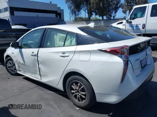 2018 Toyota Prius Two with VIN JTDKBRFU7J3063887, listed as a IAAI auction lot 41938978 with 220,771 mi miles. Bid and sale history available at carsss.com. Image 3.