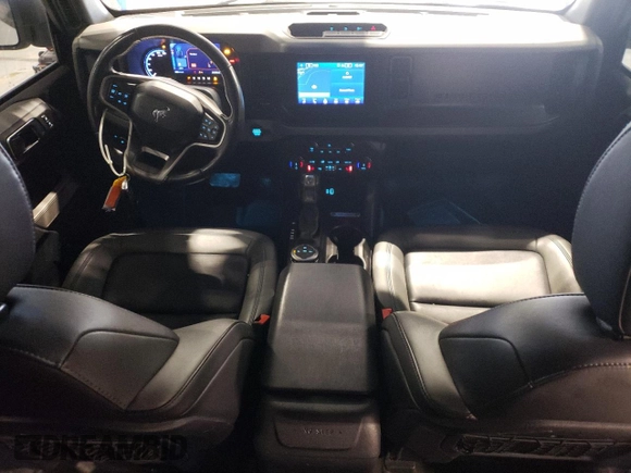 2022 Ford Bronco with VIN 1FMEE5BP6NLA75110, listed as a Copart auction lot 85467124 with 20,590 mi miles and Salvage Title. Bid and sale history available at DreamBid. Image 8.