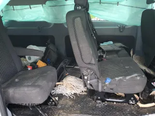2015 Ford Transit XL z VIN 1FBZX2ZM5FKA73192, wystawiony jako Copart lot #54379885 z przebiegiem Nie podano mil oraz Szkody całkowita. Historia ofert i sprzedaży dostępna na DreamBid. Obrazek 11.