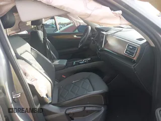 2024 Volkswagen Atlas SE с VIN 1V2WR2CA5RC523976, выставлен на аукционе IAAI как лот 41092917 с пробегом 28 065 миль миль и . История ставок и продаж доступна на DreamBid. Изображение 5.