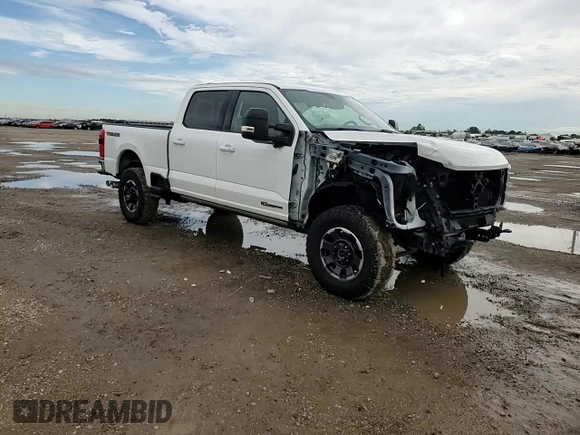2024 Ford F-250 XL with VIN 1FT8W2BM9REC24042, listed as a Copart auction lot 60598605 with 28,099 mi miles and Salvage title. Bid and sale history available at DreamBid. Image 14.