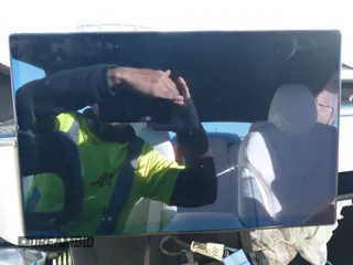 2022 Tesla Model S Plaid z VIN 5YJSA1E63NF483873, wystawiony jako IAAI lot #41204003 z przebiegiem 15 mil mil oraz . Historia ofert i sprzedaży dostępna na DreamBid. Obrazek 17.
