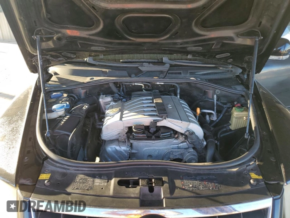 2007 Volkswagen Touareg V6 with VIN WVGZE77L77D002814, listed as a Copart auction lot 82108304 with 140,844 mi miles and Clean Title. Bid and sale history available at DreamBid. Image 12.