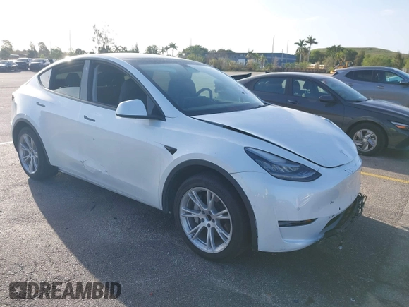 2021 Tesla Model Y Standard Range with VIN 5YJYGDED3MF103650, listed as a IAAI auction lot 41726278 with Not Provided miles and . Bid and sale history available at DreamBid. Image 1.