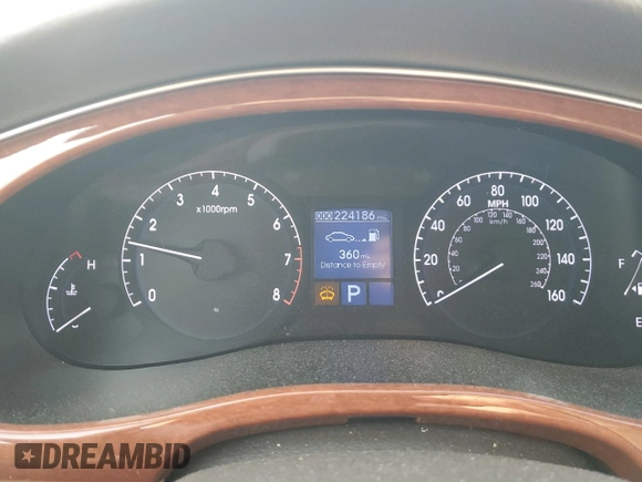 2013 Hyundai Genesis 3.8L z VIN KMHGC4DDXDU209542, wystawiony jako Copart lot #60845625 z przebiegiem 224 186 mil mil oraz Szkoda całkowita • Salvage title. Historia ofert i sprzedaży dostępna na DreamBid. Obrazek 9.