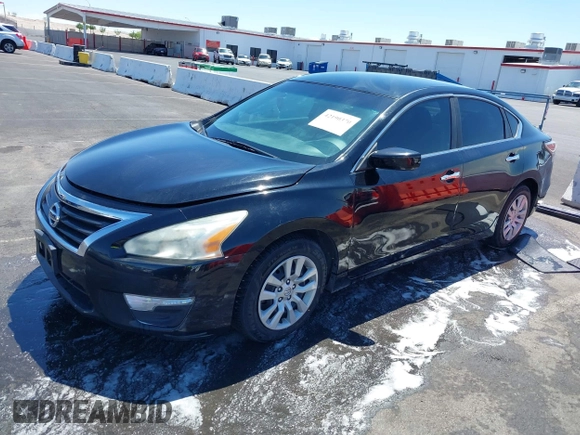 2014 Nissan Altima 2.5 S with VIN 1N4AL3AP9EC161127, listed as a IAAI auction lot 42190370 with 139,176 mi miles. Bid and sale history available at carsss.com. Image 2.