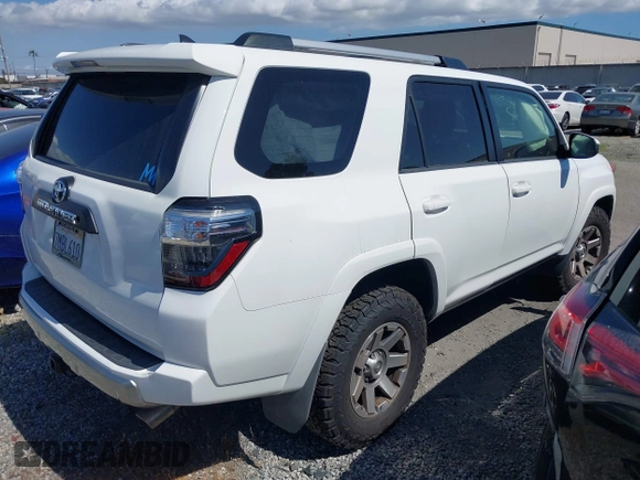 2015 Toyota 4Runner Limited with VIN JTEBU5JR6F5260370, listed as a IAAI auction lot 42180445 with 133,664 mi miles and . Bid and sale history available at DreamBid. Image 4.