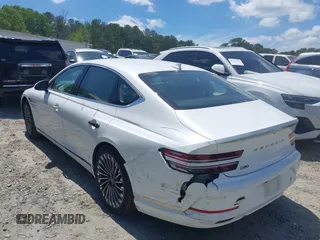 2023 Genesis G80 z VIN KMTGE4S15PU007107, wystawiony jako IAAI lot #42205296 z przebiegiem 29 878 mil mil oraz . Historia ofert i sprzedaży dostępna na DreamBid. Obrazek 14.