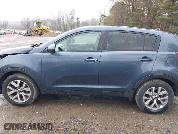 2016 Kia Sportage LX with VIN KNDPB3AC2G7854234, listed as a IAAI auction lot 41985765 with 83,733 mi miles. Bid and sale history available at carsss.com. Image 15.