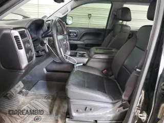 2017 GMC Sierra 1500 SLT z VIN 3GTU2NEC5HG359976, wystawiony jako Copart lot #54163565 z przebiegiem 175 755 mil mil oraz Szkody całkowita. Historia ofert i sprzedaży dostępna na DreamBid. Obrazek 7.