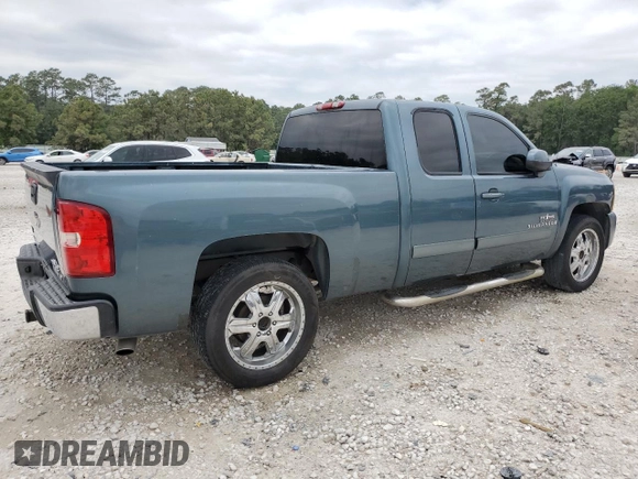 2008 Chevrolet Silverado 1500 1LT with VIN 1GCEC19JX8Z324501, listed as a Copart auction lot 53163245 with 275,401 mi miles and Salvage Title. Bid and sale history available at DreamBid. Image 3.