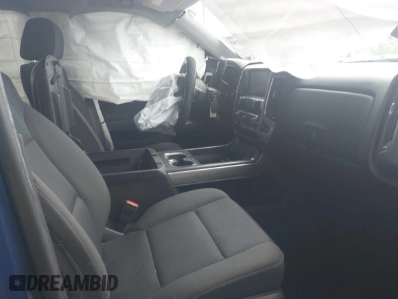 2017 Chevrolet Silverado 1500 LT with VIN 3GCPCREC5HG119019, listed as a IAAI auction lot 41949285 with 104,583 mi miles. Bid and sale history available at carsss.com. Image 5.