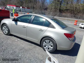 2014 Chevrolet Cruze LS with VIN 1G1PA5SH1E7194282, listed as a IAAI auction lot 41775395 with 195,596 mi miles. Bid and sale history available at carsss.com. Image 3.